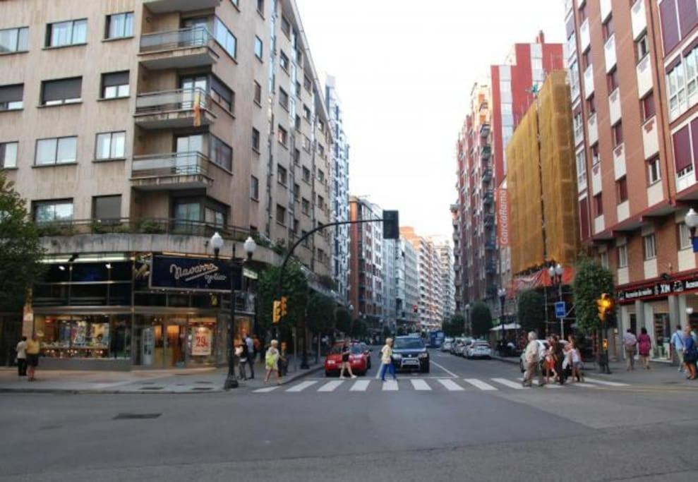 Rocamar Centro Playa San Lorenzo - Parking Gratuito Gijón Eksteriør bilde